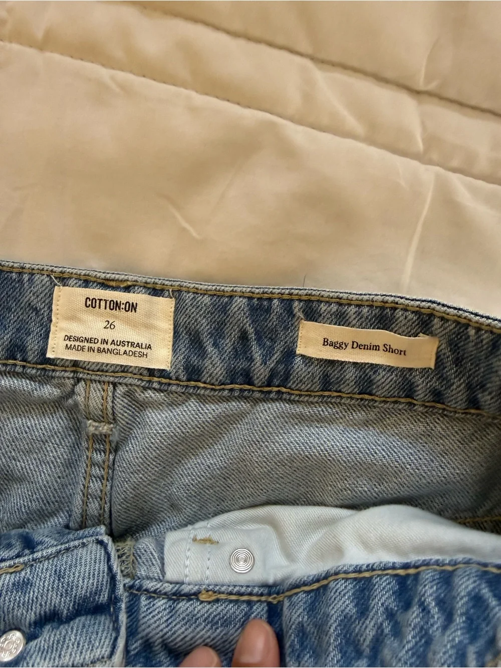 Cotton On bermunda Denim long Shorts size 26